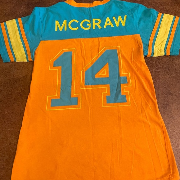 Tim McGraw Medium Women’s T-Shirt - Picture 3 of 4